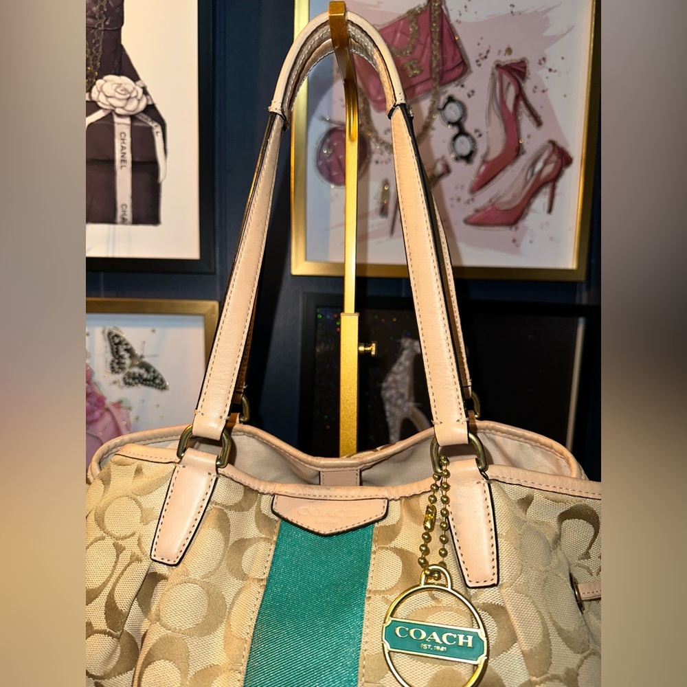 👜 Coach Signature Stripe Drawstring Carryall Bag – Khaki & Emerald (2011) - Picture 9 of 13